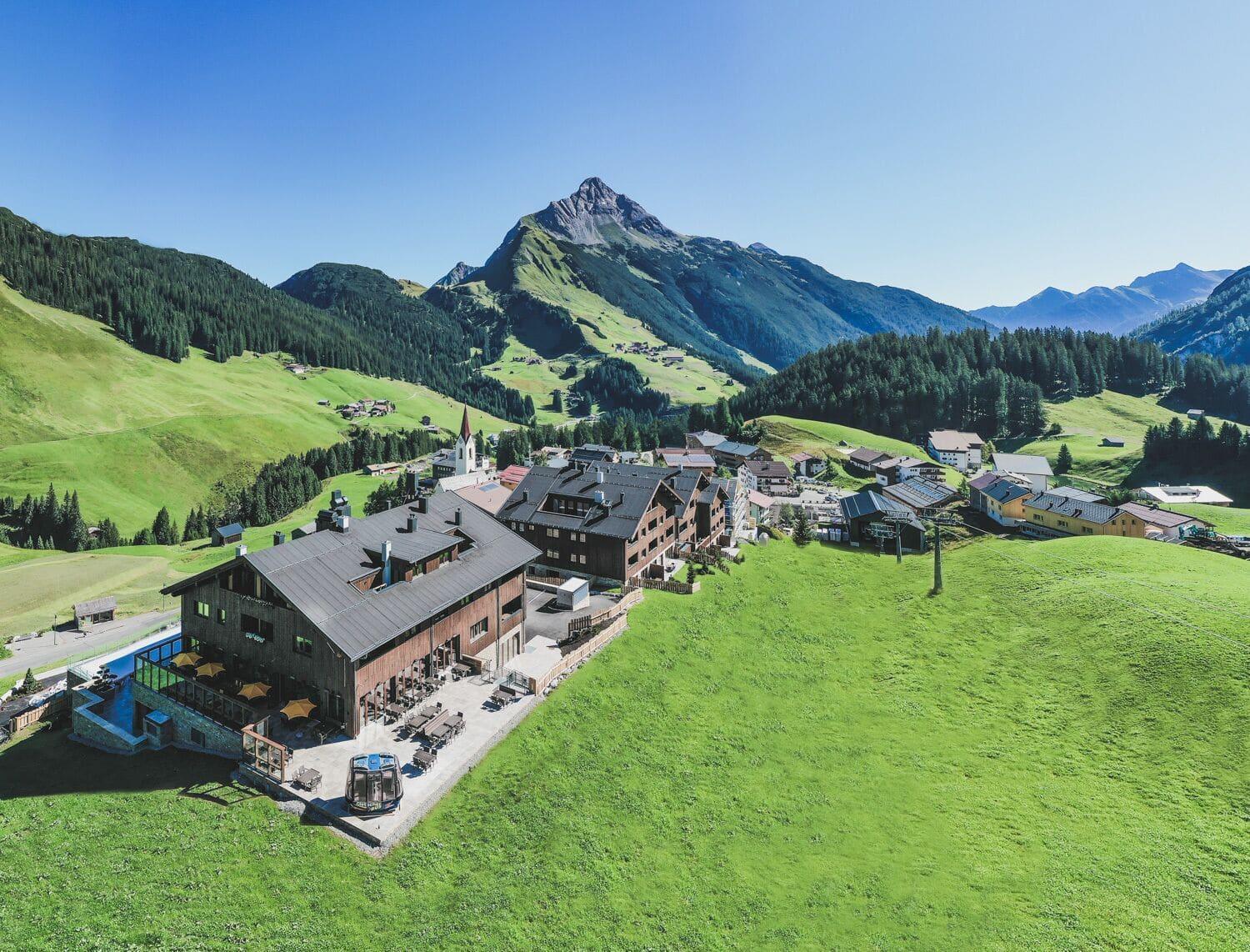 Alpenparks Hotel & Apartment Arlberg Warth Mit Pool Exterior photo